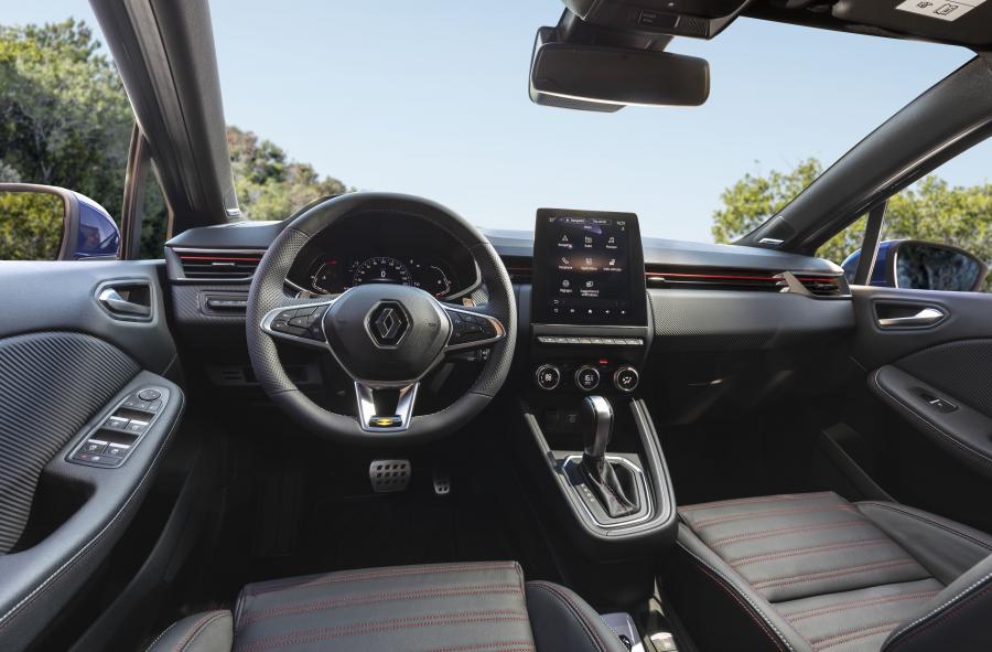 Торпедо Renault Clio R.S. Line 2019 года  (WW) (фото 22 из 30)